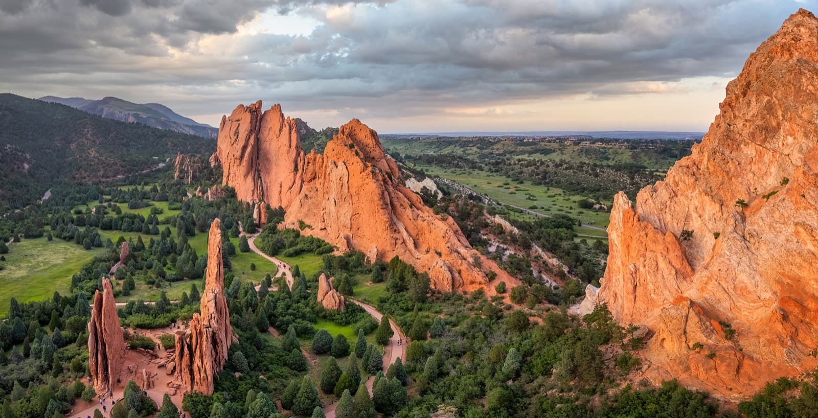 Garden of the Gods rock formations near Mineralife's Colorado Springs manufacturing region